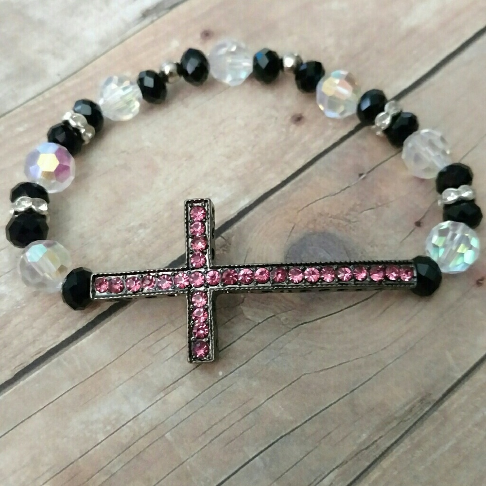 Pink rhinestone stretchy cross bracelet