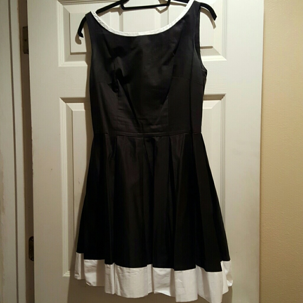 Unique Vintage brand colorblock circle/swing dress