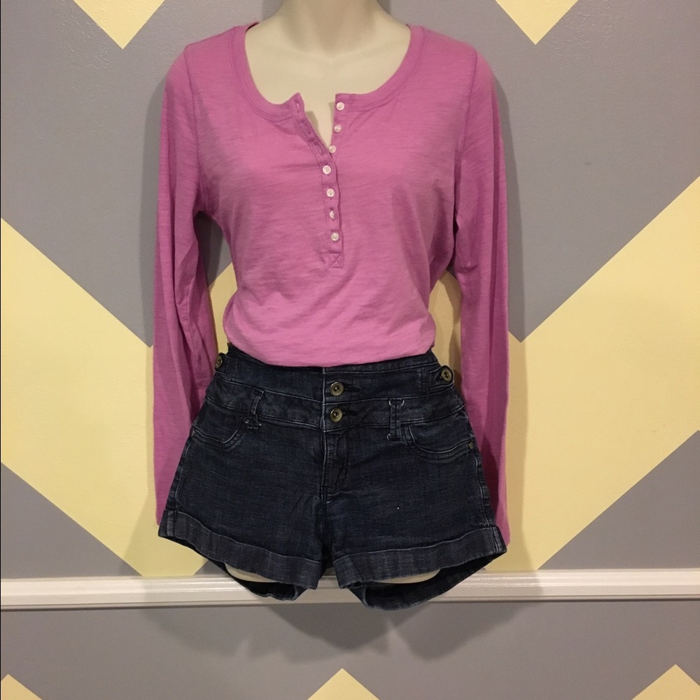 🌼Long Sleeve Lavender Henley - Mossimo