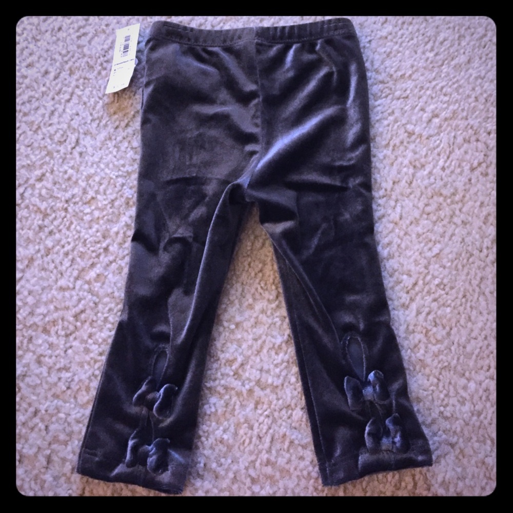 Velvet baby pants.