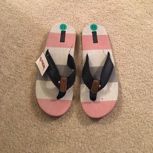 Tommy Hilfiger flip flops