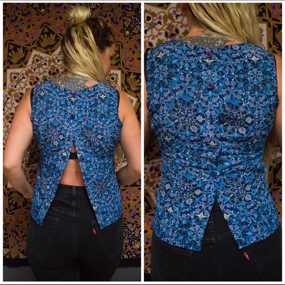 90s Vintage Floral Mandala Pattern Crop Tank  - Picture 4 of 4