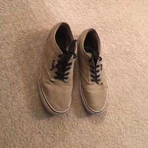 Tan vans