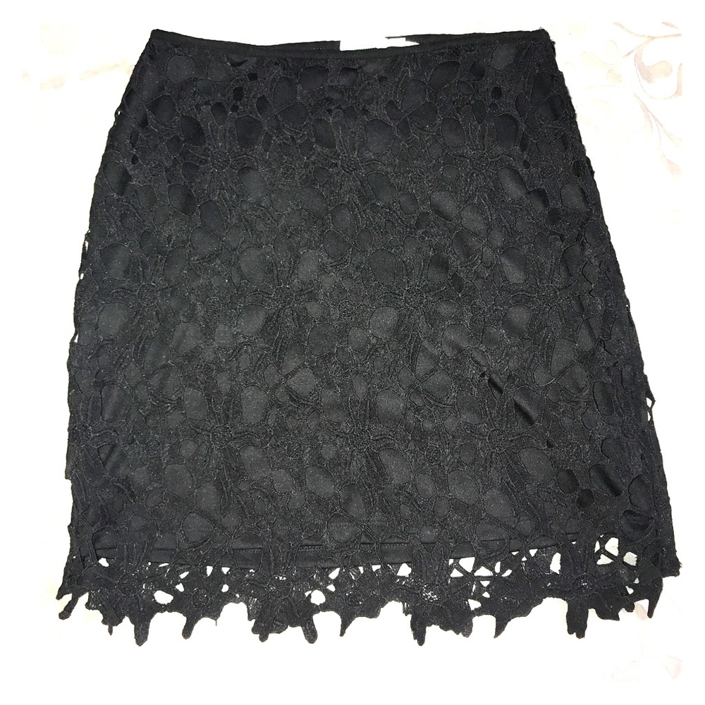 Kimchi Blue Antique Lace Mini Skirt Size 2