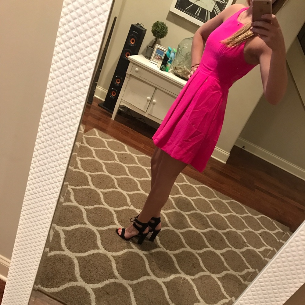 Pink LuLu's Dress - Picture 2 of 4