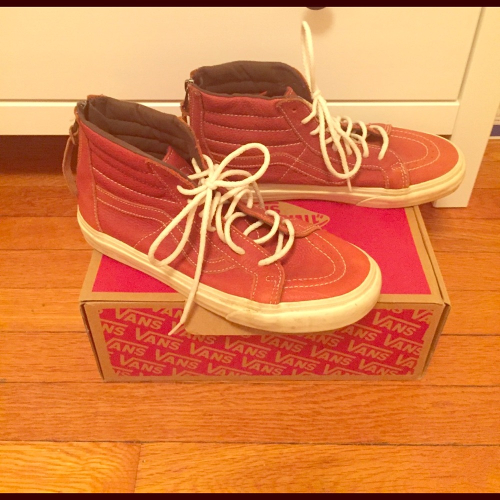Unisex Vans zip up high tops in brown leather