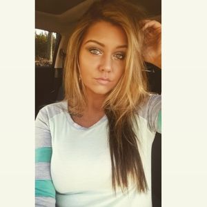 Meet your Posher, Kelsey