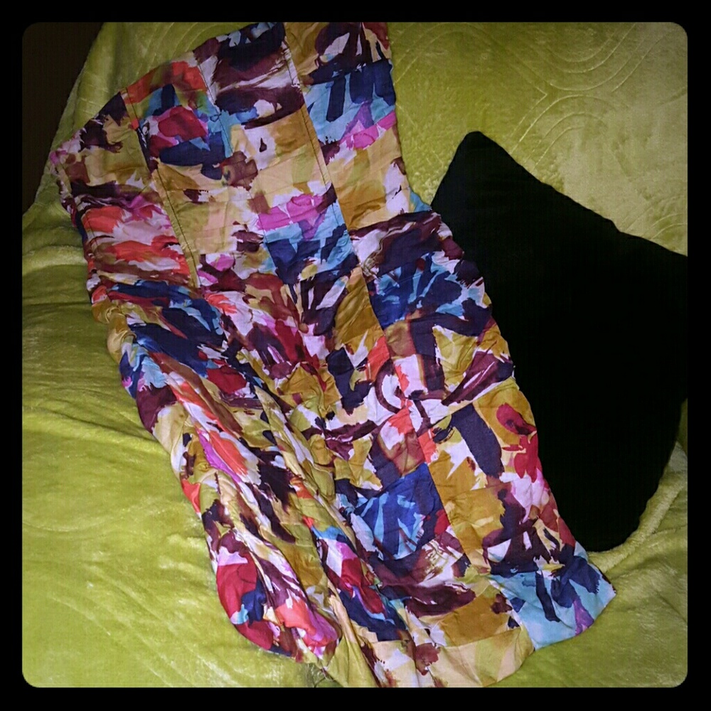 🔘CLEARANCE🔘BB DALTON Floral tube dress