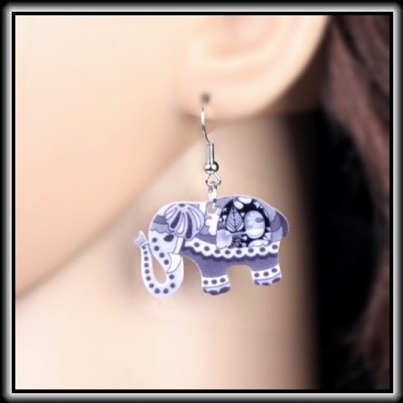 ELEPHANT EARRINGS - Picture 6 of 6