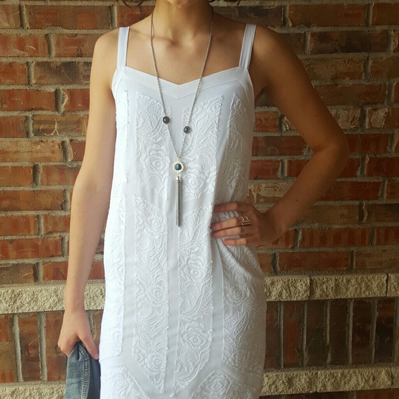 SOLD Gianni Bini Mini Dress - Picture 4 of 4