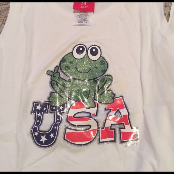 Patriotic tank top bundle! ☀️ - Picture 4 of 4