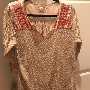 Cute Aztec top!