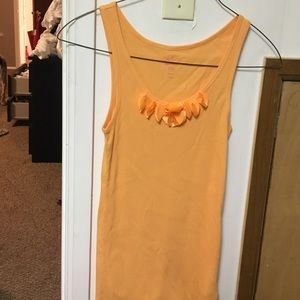 Tank top with accent