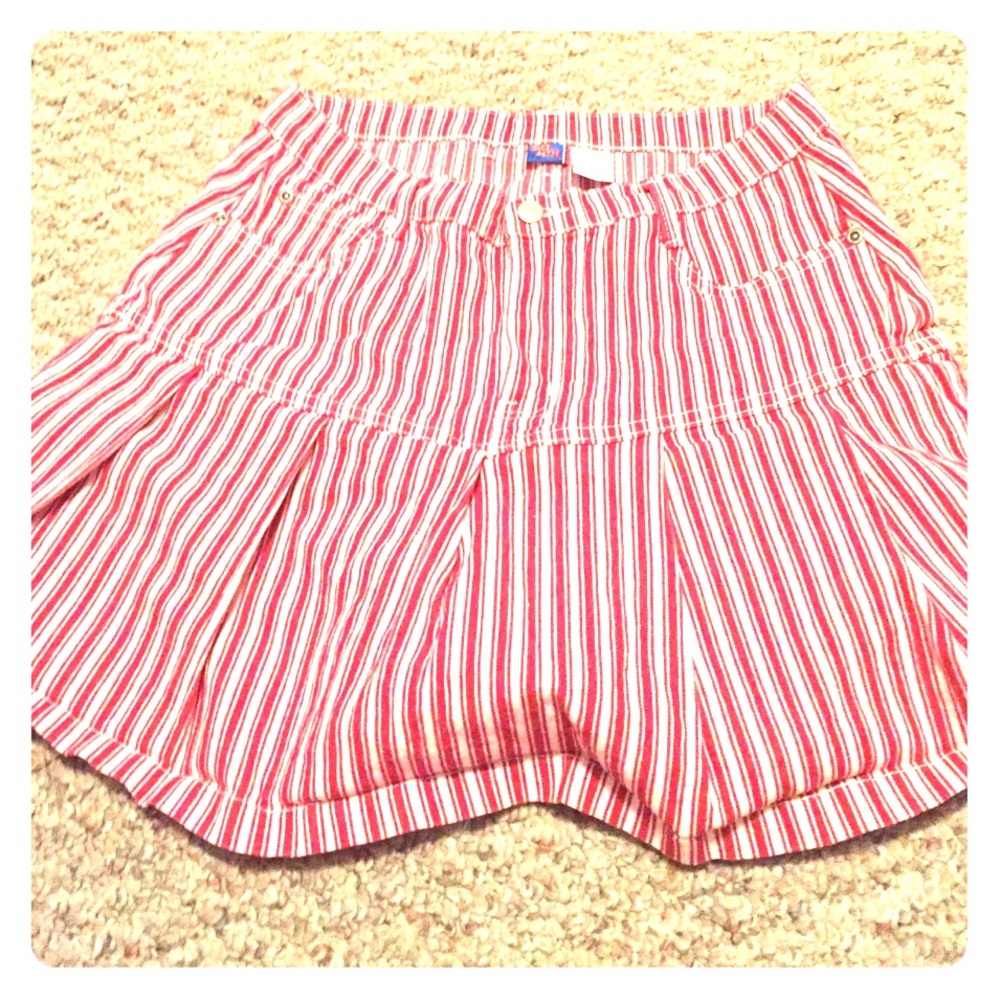 Red, white, and CUTE! Girls jean skort