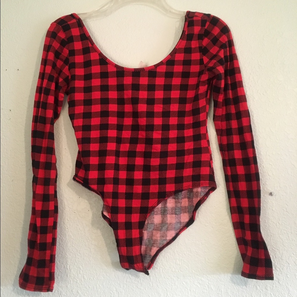 Large new with tags pinup rockabilly style top