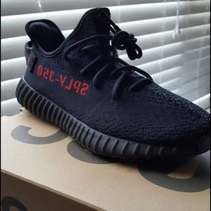 Yeezy Boost 350 V2 Core Black/Red