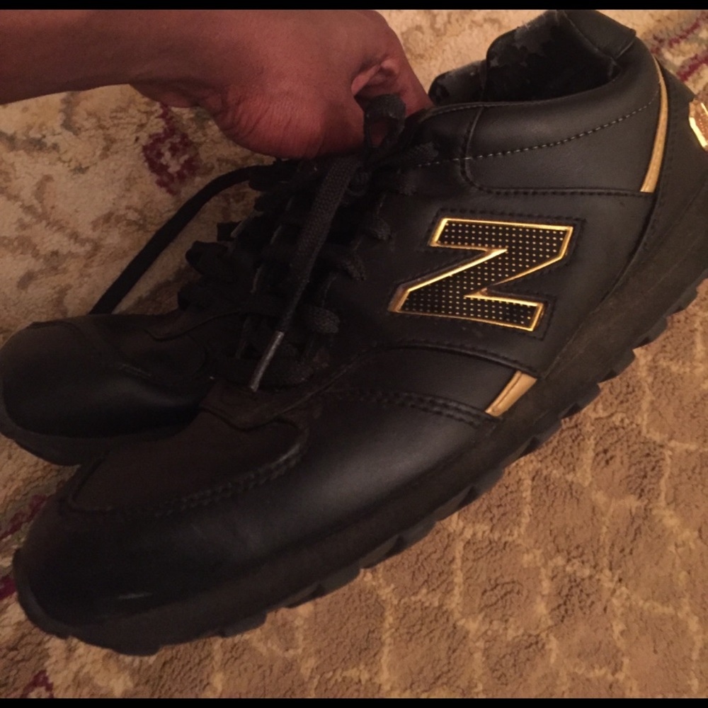 Rare Black and Gold New Balance 574