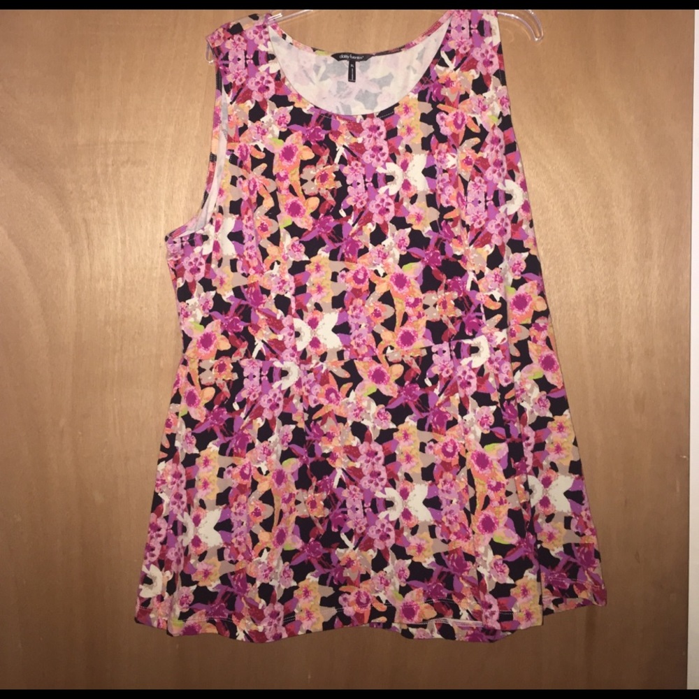 Floral peplum sleeveless top