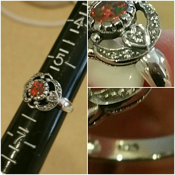 Genuine 2ct Australian Boulder Black Fire Opal Ring Size 6 - Picture 5 of 5