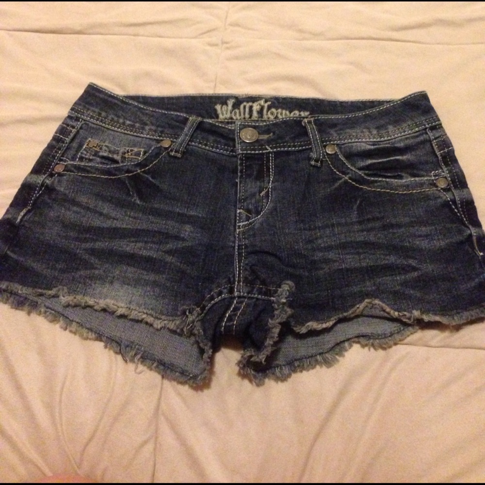 Wallflower Jean Shorts