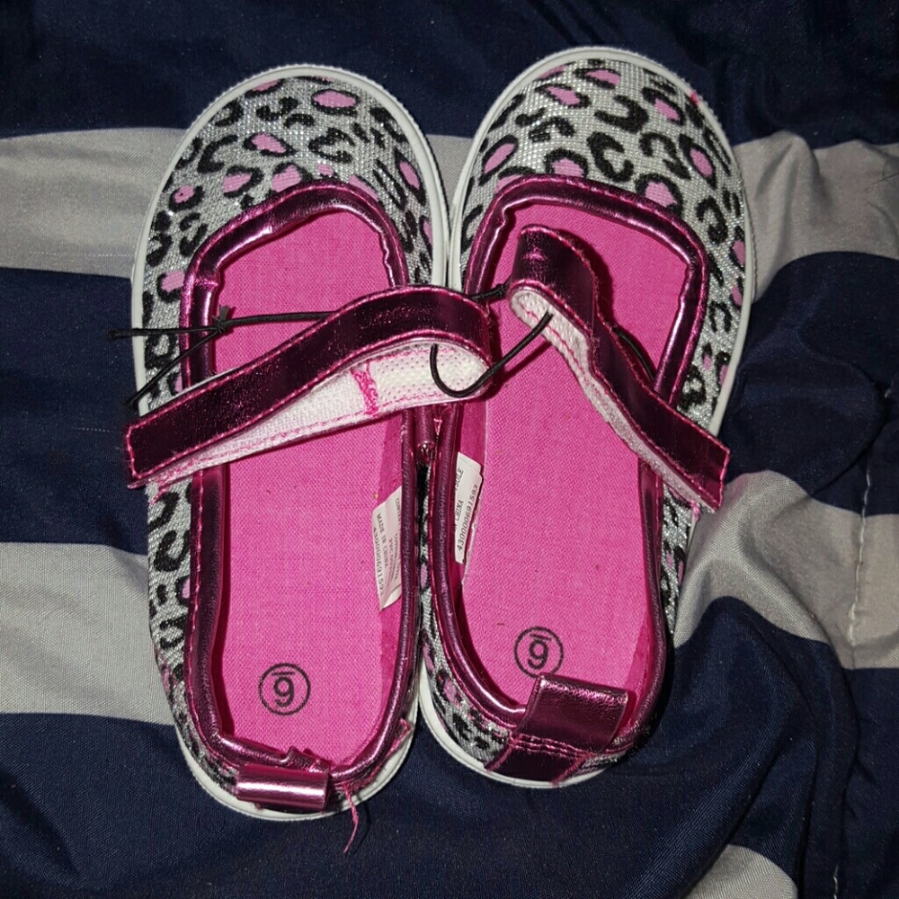 Girls Glitter Pink Leopard Print Shoe Size 6