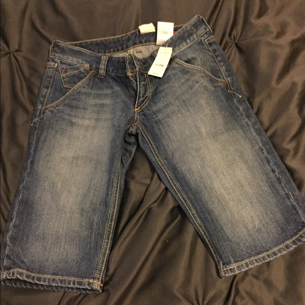 X2 express Bermuda jeans. Perfect for spring!