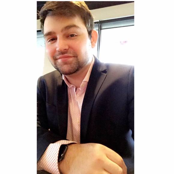 Meet your Posher, Quinton - Picture 1 of 1