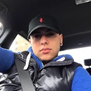 Meet your Posher, Erick