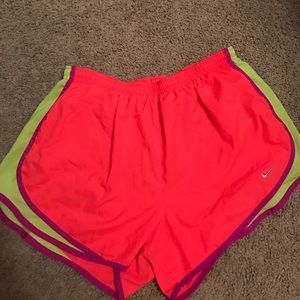 NIKE RUNNING SHORTS!