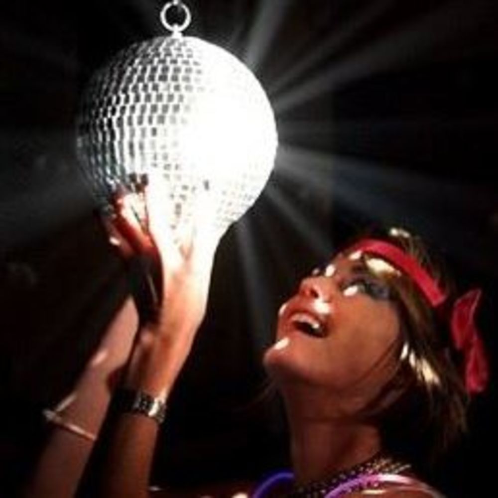 Meet your Posher, Gypset 👋