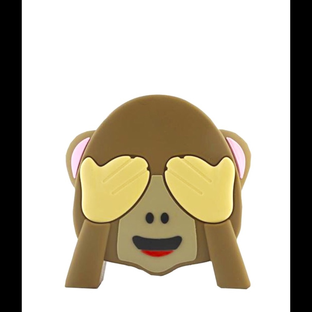 Velvet Caviar 2000 MAH Capacity Cellphone Charger