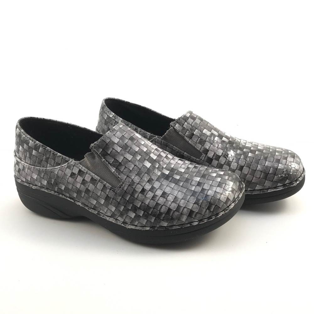 Spring Step Women's Work Shoe Gray Basketweave 7W