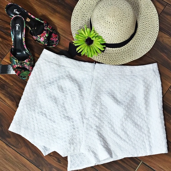 Kensie White Dot Asymmetrical Skort with Zipper - Picture 2 of 5