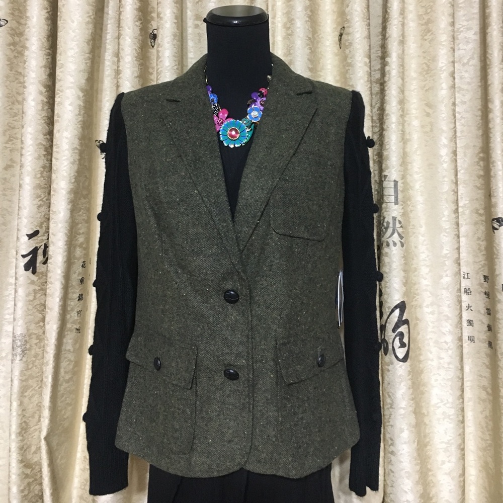 KENSIE BLAZER WITH POMPOM ACCENTNWT$128 LARGE