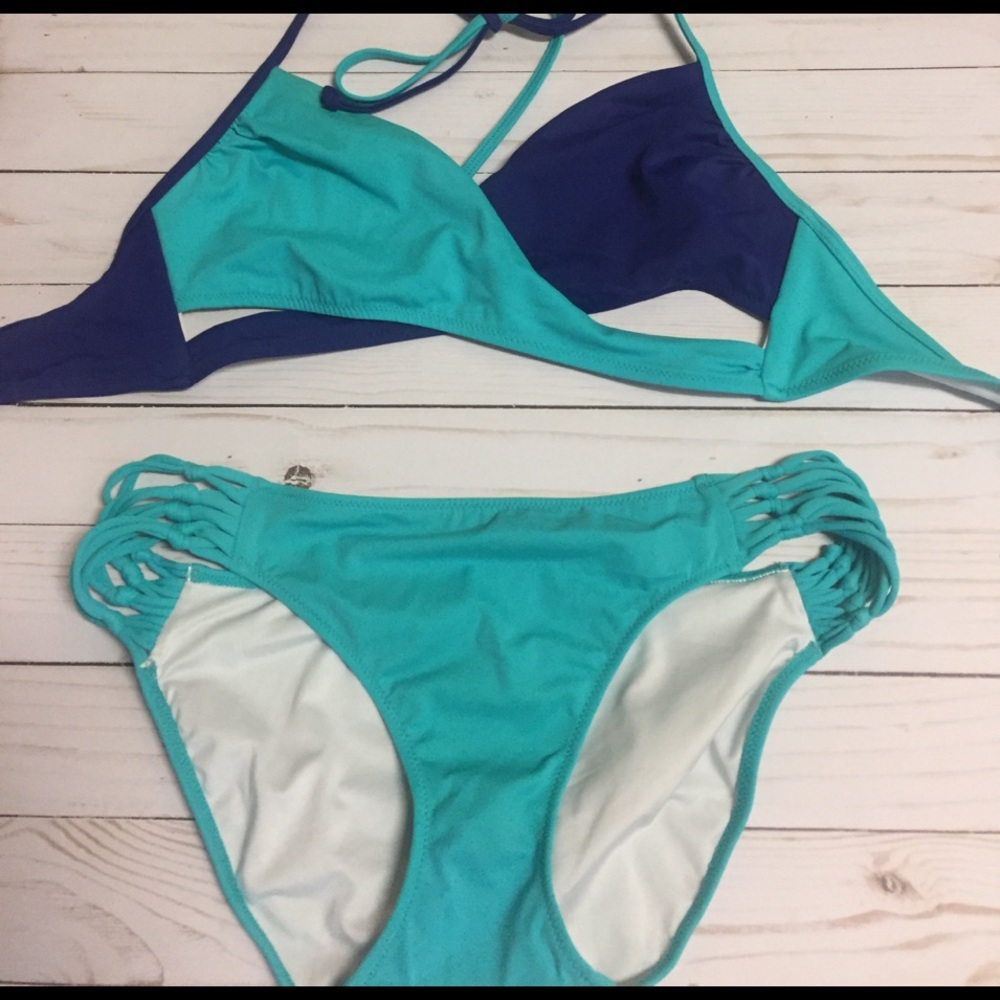 PINK Victoria's Secret bathing suit 👙