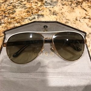 Gucci aviator glasses