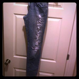 BEBE distressed skinny jeans