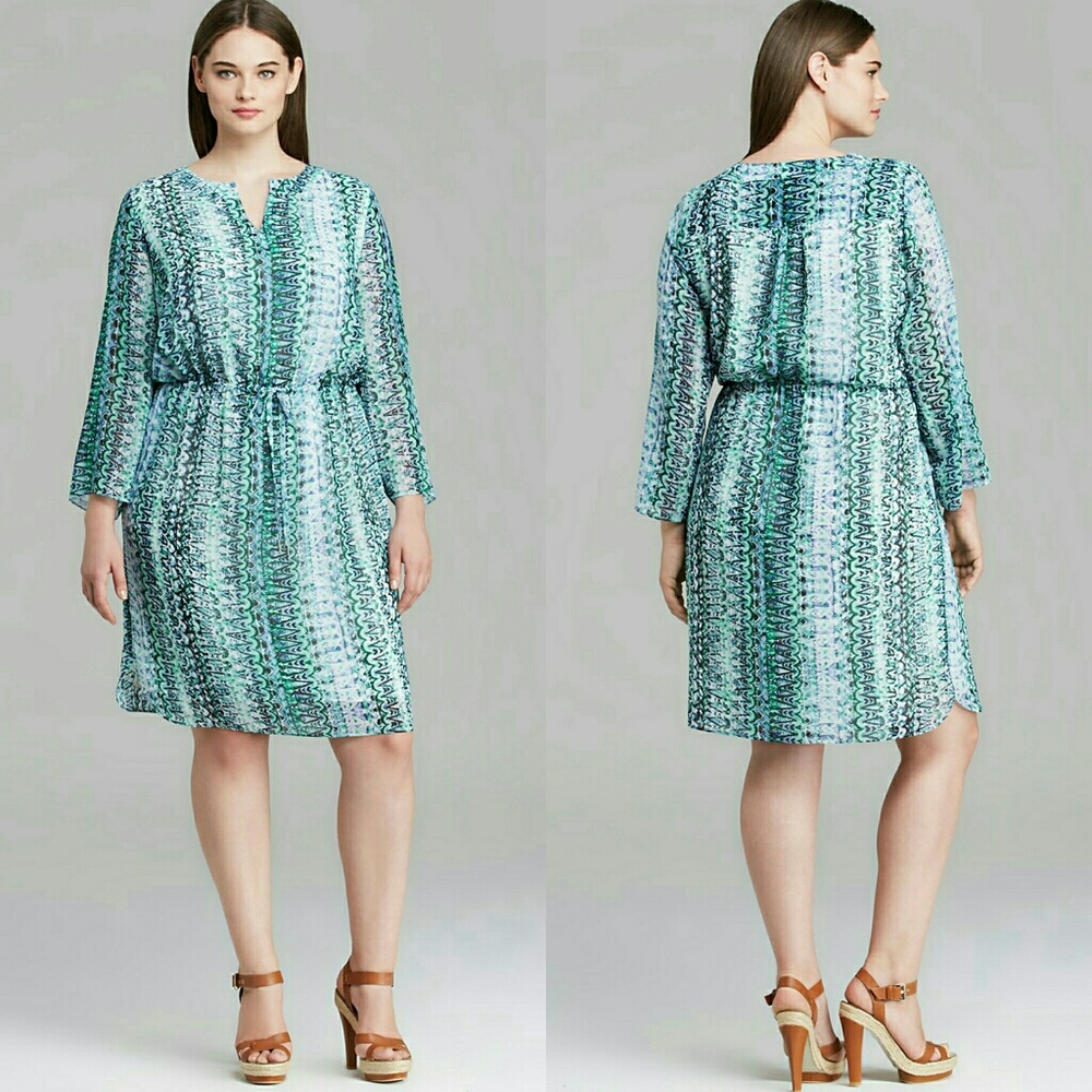 New! Vince Camuto Chiffon Plus Size Dress Long Slv - Picture 3 of 6