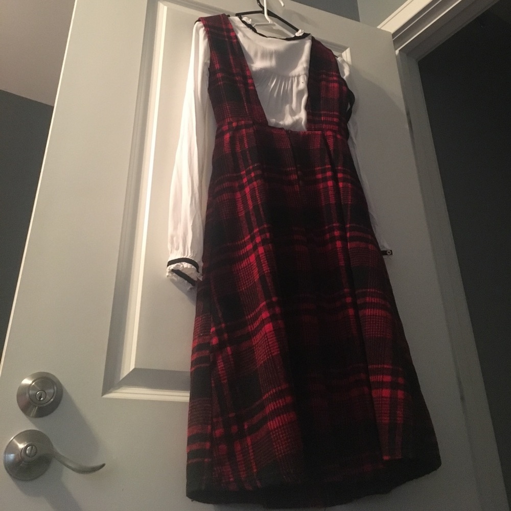 Dress - Picture 3 of 8