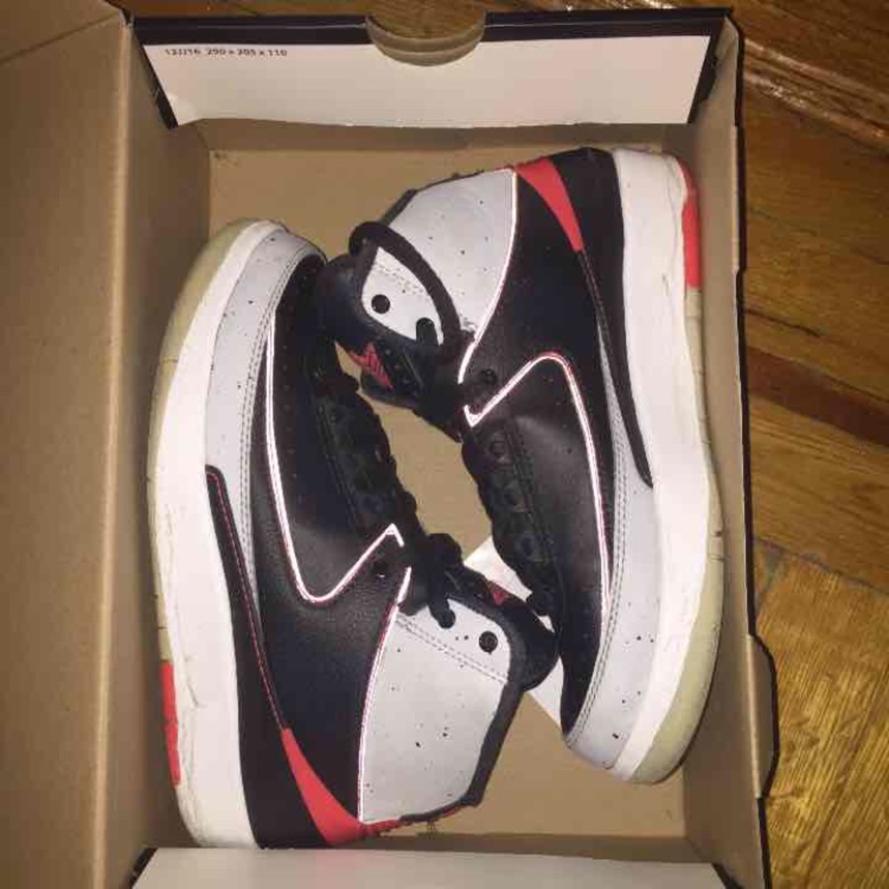 Jordan 2s