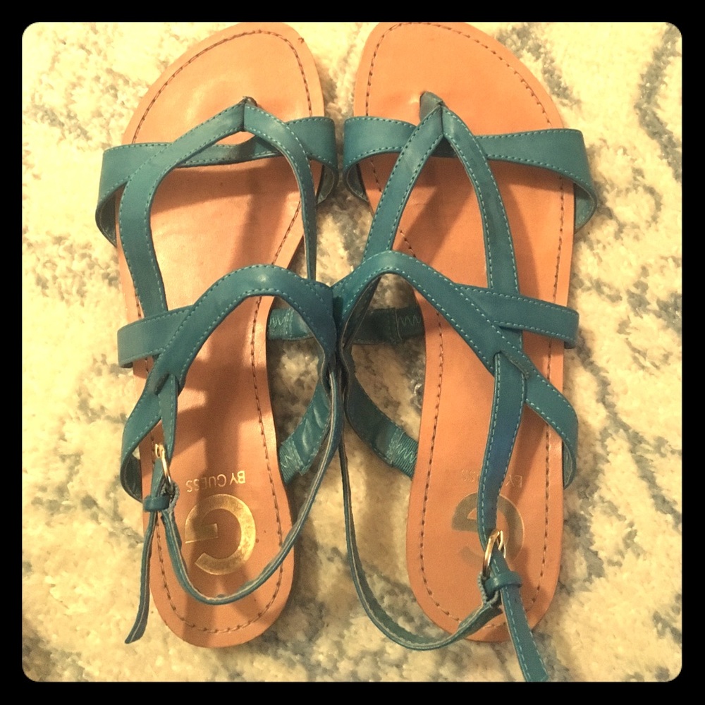 Guess sandals