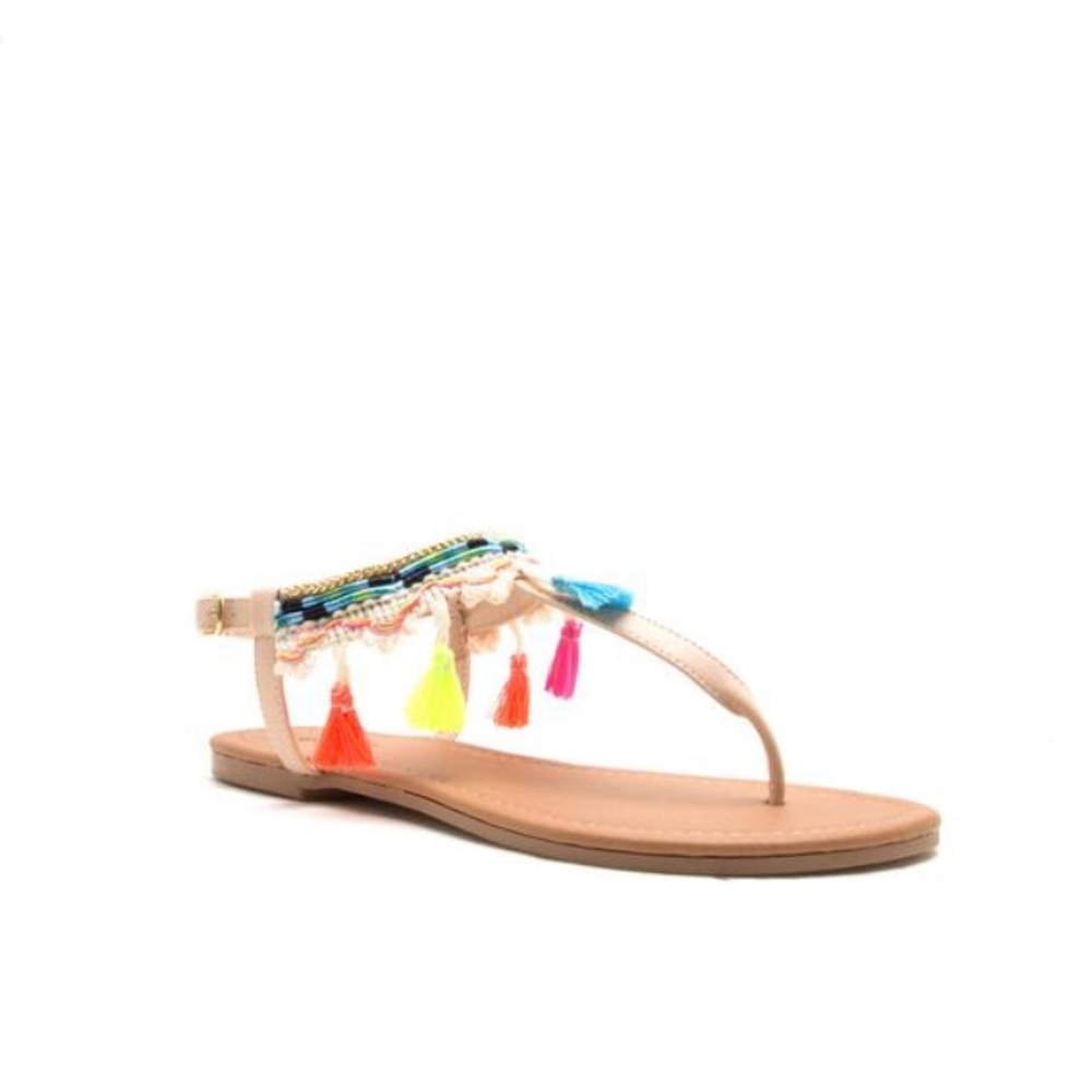 1 Left!!! NWT. Colored fringe tan sandals - Picture 7 of 8