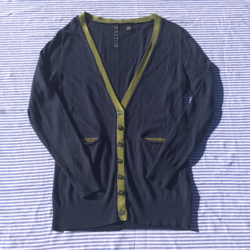 NWOT Payton Navy Cardigan with Green Trim Sz XS