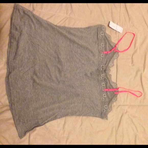 Old Navy tank - Picture 4 of 4