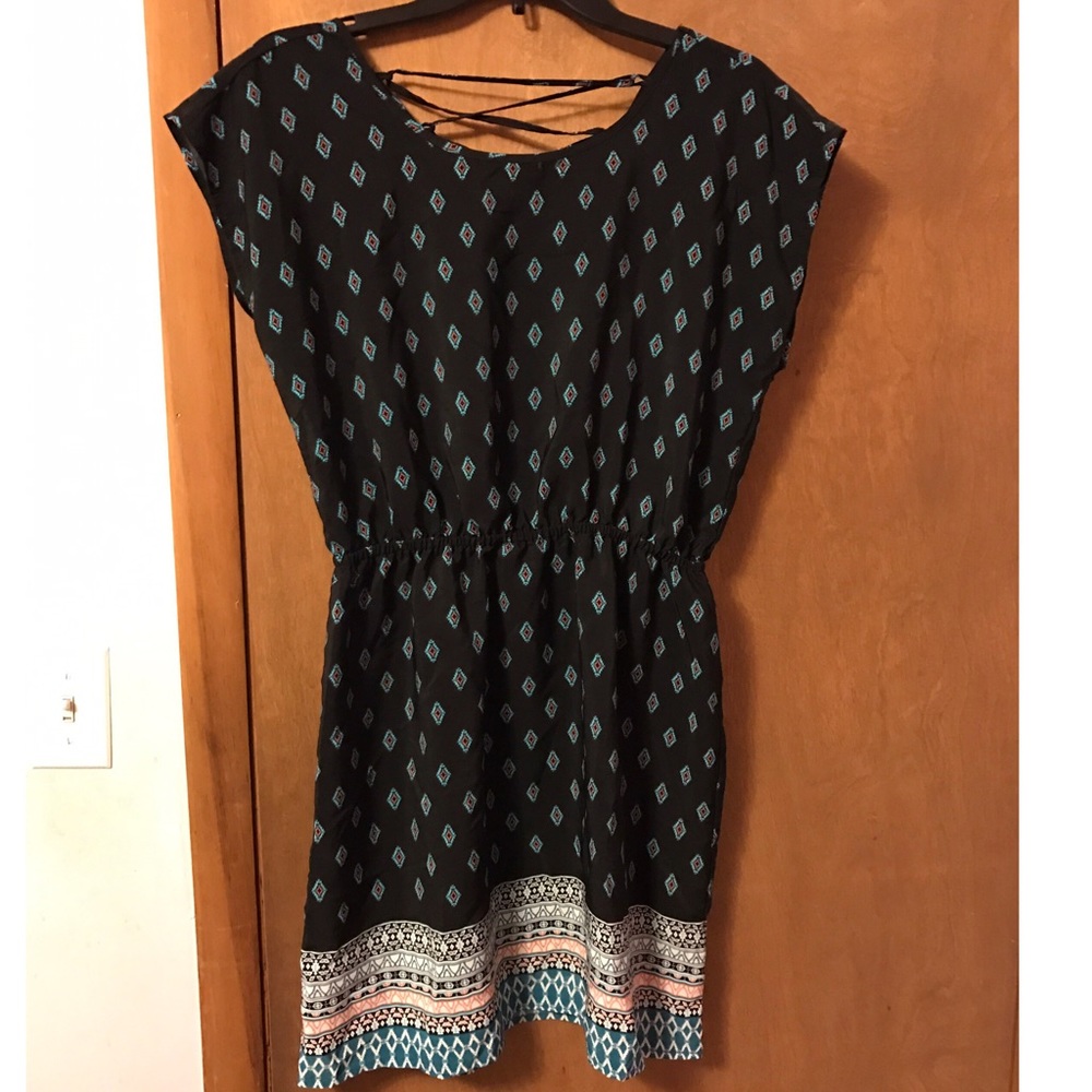 NEW-summer dress. SIZE Medium