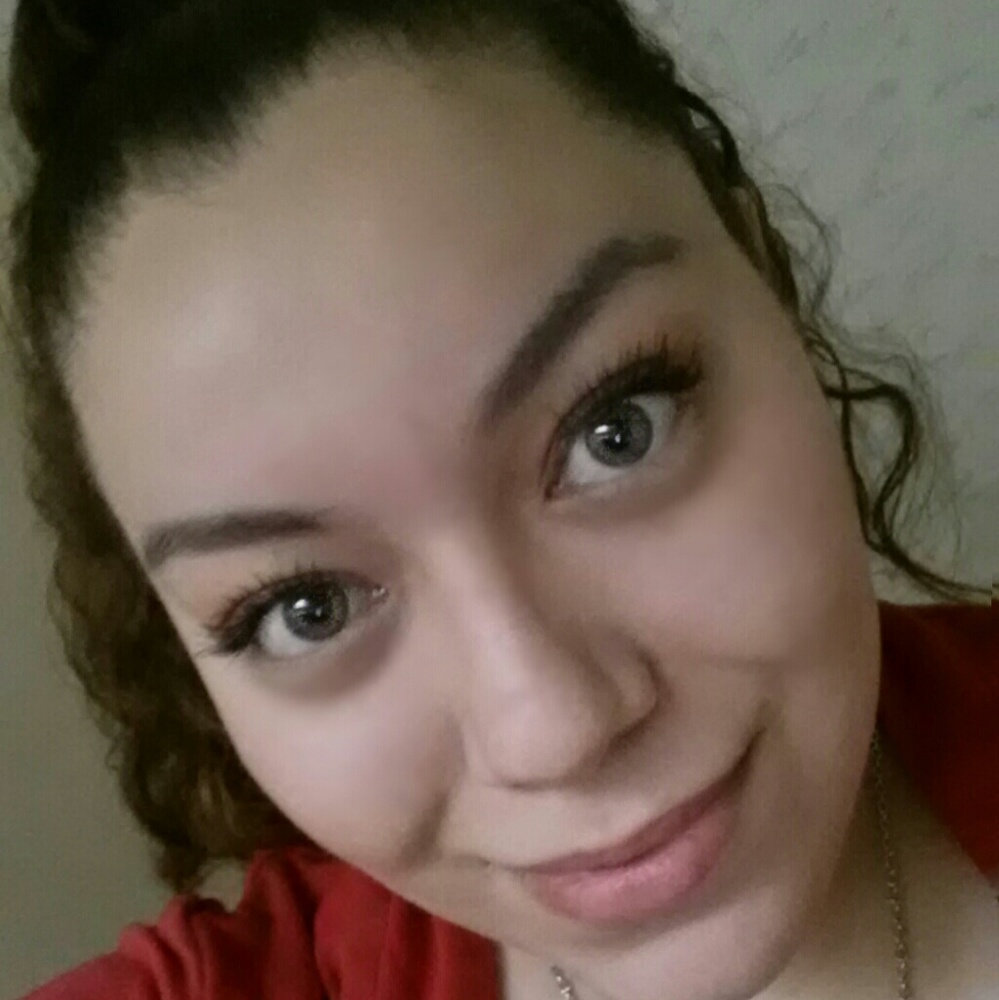 Meet your Posher, Sandra
