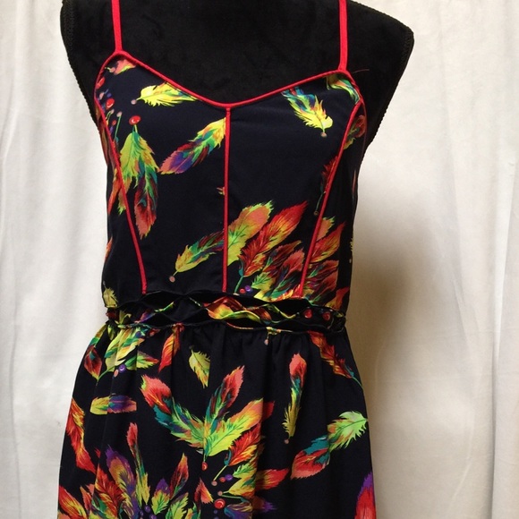 Mustard Seed Spaghetti Strap Floral Romper Size M - Picture 1 of 4