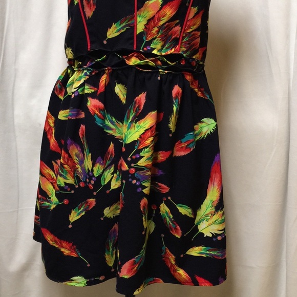 Mustard Seed Spaghetti Strap Floral Romper Size M - Picture 2 of 4