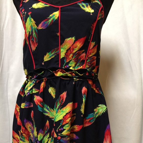 Mustard Seed Spaghetti Strap Floral Romper Size M - Picture 3 of 4