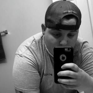 Meet your Posher, Avery